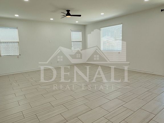 3rd image of 11326 E Unger Ave