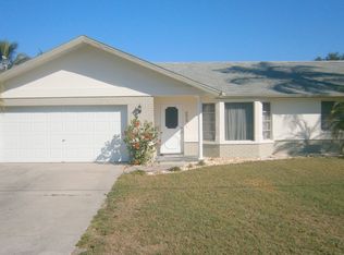 1435 SE 14th St, Cape Coral, FL 33990
