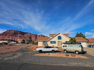 135 S Padre Canyon Dr, Ivins, UT 84738