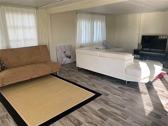 5th image of 10 Boca Ciega St