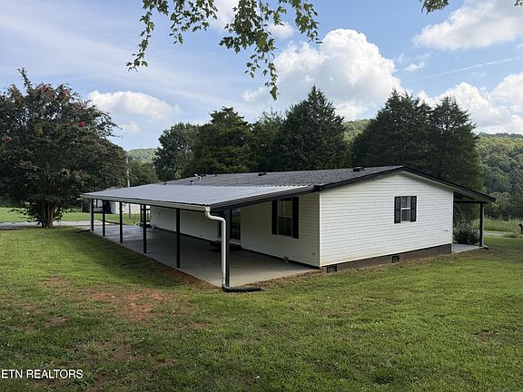 3rd image of 311 Dean Dr