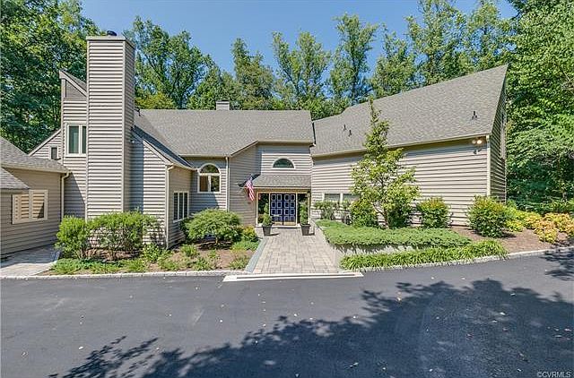 1st image of 118 Tempsford Ln