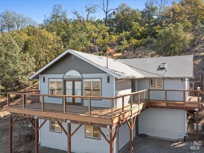314 Lariat Drive - 3bd/2ba, 1,930 sqft - in Pope Valley, CA
