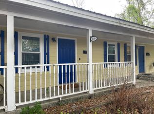 616 E Duffy St, Savannah, GA 31401