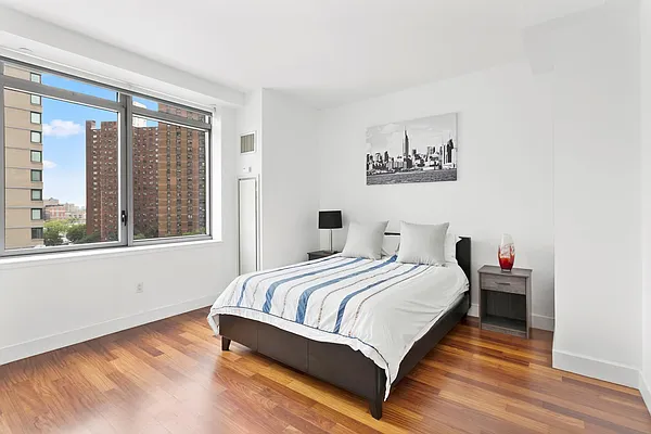 Sold by Douglas Elliman | media 20