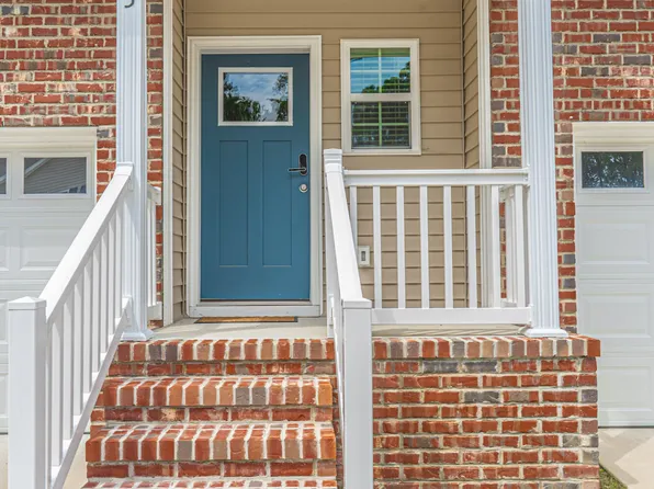 883 Ducks Lndg, Aberdeen, NC 28315