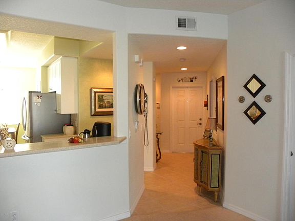 4th image of 6828 Toland Dr APT 208