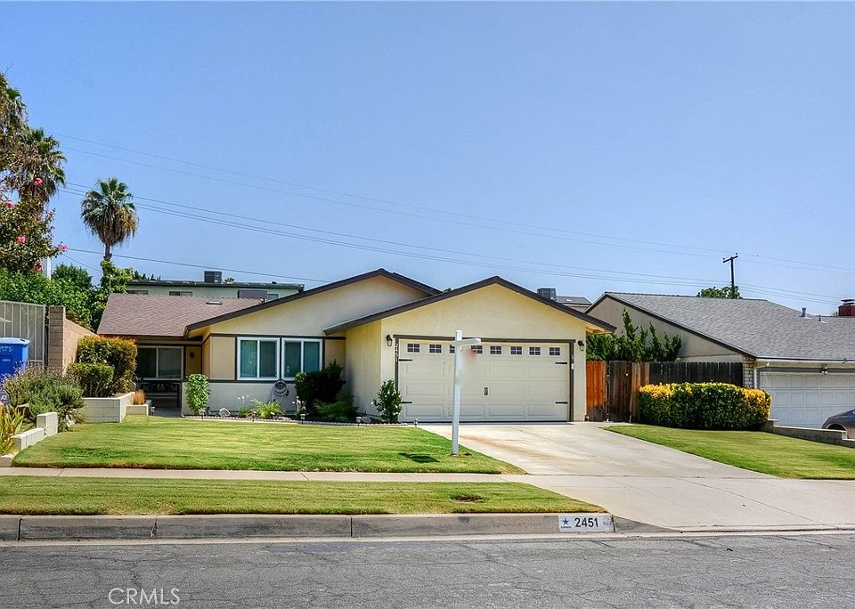 2451 Bonita Dr, Highland, CA 92346 | Zillow