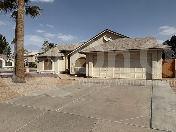 2nd image of 937 N Starling Dr