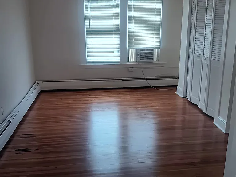 1032 Campbell Ave #3 — Photo 11