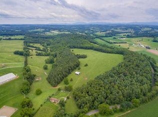 174 Burketown Rd, Weyers Cave, VA 24486