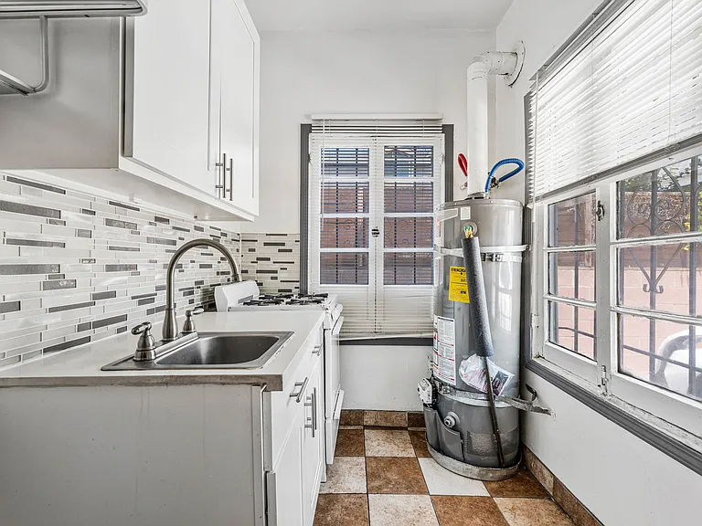 2816 Ellendale Pl #6 — Photo 7