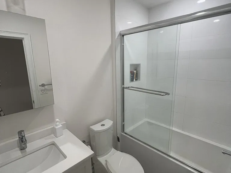 14 Mount Hood Rd #1 — Photo 7