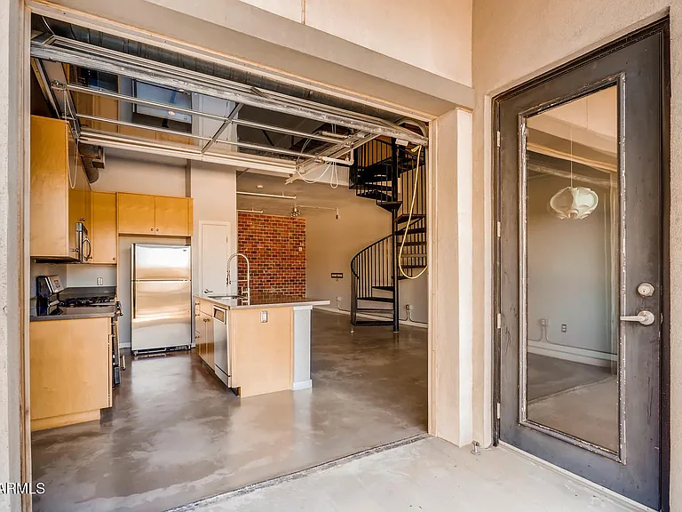 914 E Osborn Rd #210 — Photo 11