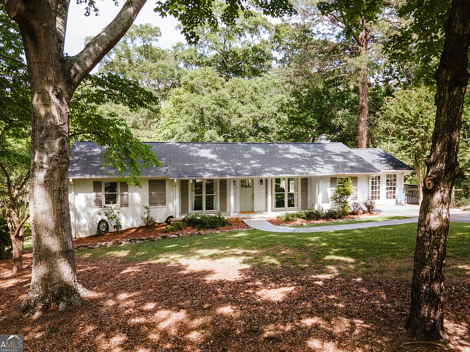 1st image of 170 Timberlane Dr