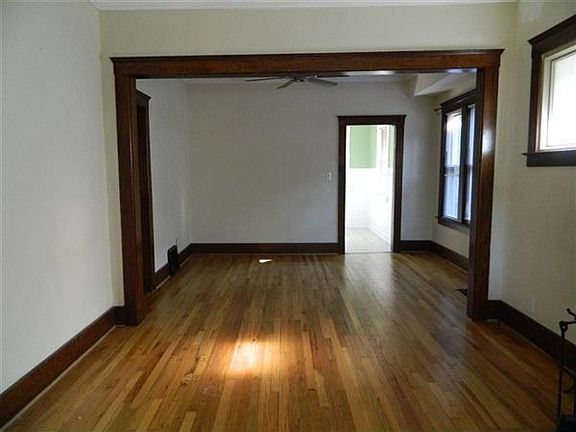Maplehurst Dining room
