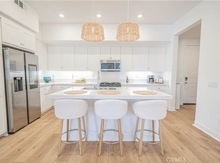 27212 Diamond Peak Ln #203, Stevenson Ranch, CA 91381