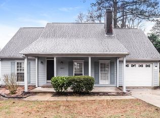 2805 Fernhurst Ct, Raleigh, NC 27604