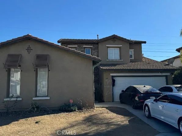 141 Headlands Way, Perris, CA 92570