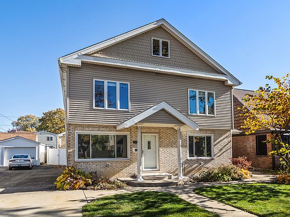 2nd image of 3137 Sunset Ln
