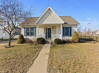 1118 Bull St, Normal, IL 61761