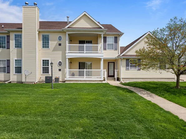 520 James St #520, Tolono, IL 61880