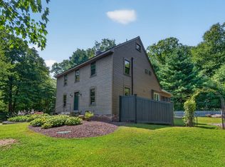187 Blackstone St, Mendon, MA 01756