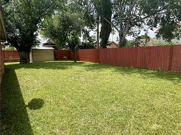 3rd image of 2520 Goldcrest Ave