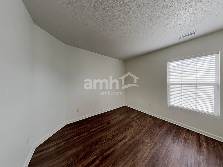 417 Magna Dr — Photo 19