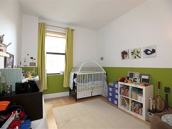 4th image of 4 Beacon Way APT 505