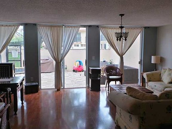 3rd image of 4467 NW 102nd Pl