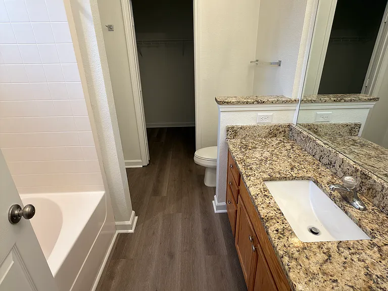 201 Antigua Pl — Photo 16