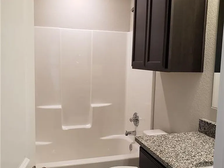 1907 Delano Dr — Photo 11
