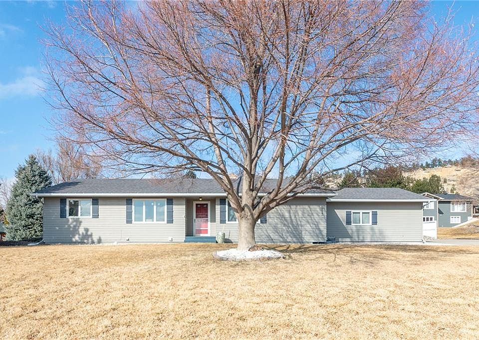 1st image of 5633 Walter Hagen Dr