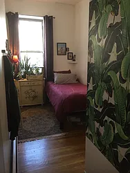 Rented by R New York