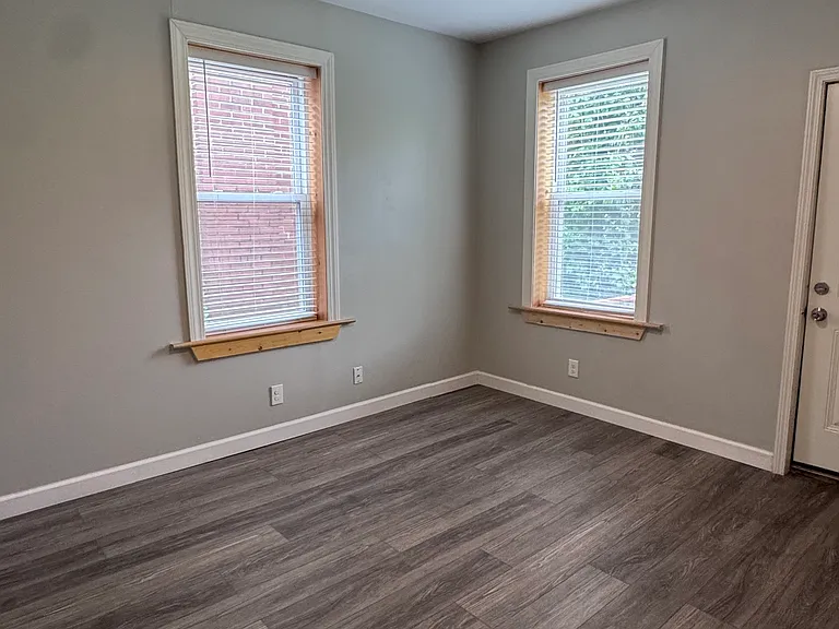 1176 Hodiamont Ave #2F — Photo 9