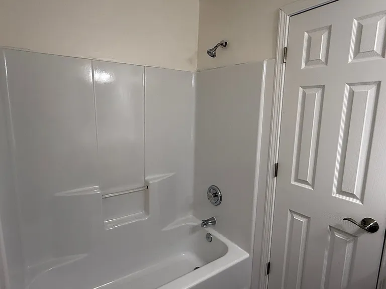 404 Kingville Dr — Photo 14