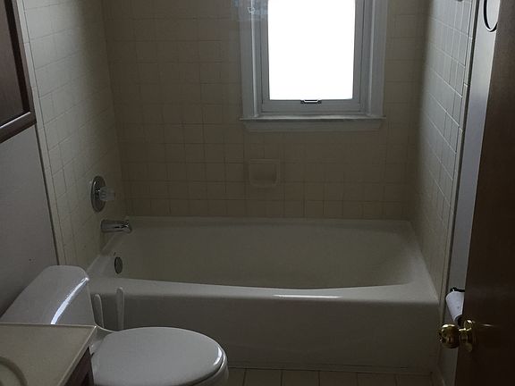 4th image of 12377 Longtin St