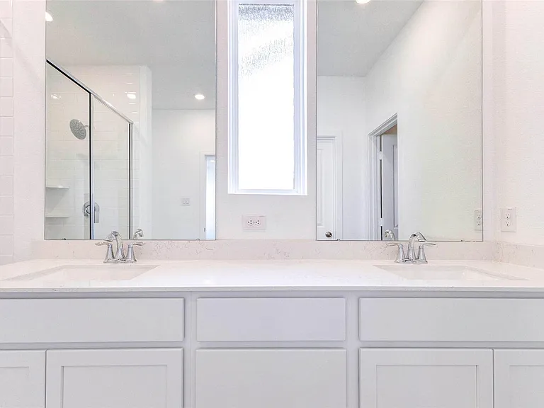 27410 Sweetwater Bay Dr — Photo 20