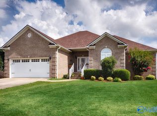 25560 Caldera Dr, Athens, AL 35613