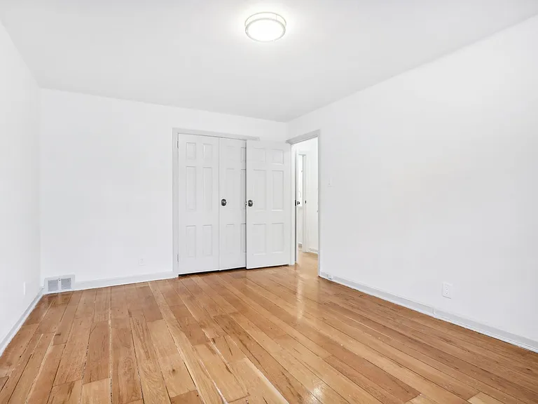 2834 Midvale Ave #M-2834B — Photo 40