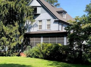 655 N Forest Ave, Saint Louis, MO 63119