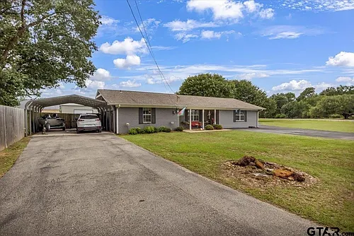 13769 Jennifer St #1 Photo 1