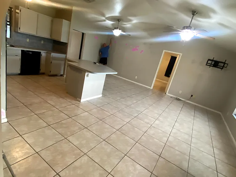 8424 Grove Rd — Photo 6