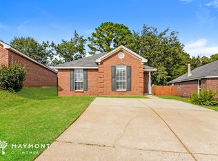 212 Millridge Dr, Millbrook, AL 36054