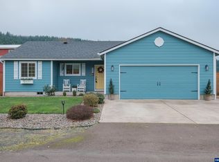 4585 Kalmia St, Sweet Home, OR 97386