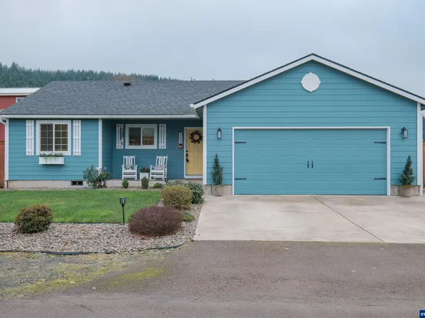4585 Kalmia St, Sweet Home, OR 97386