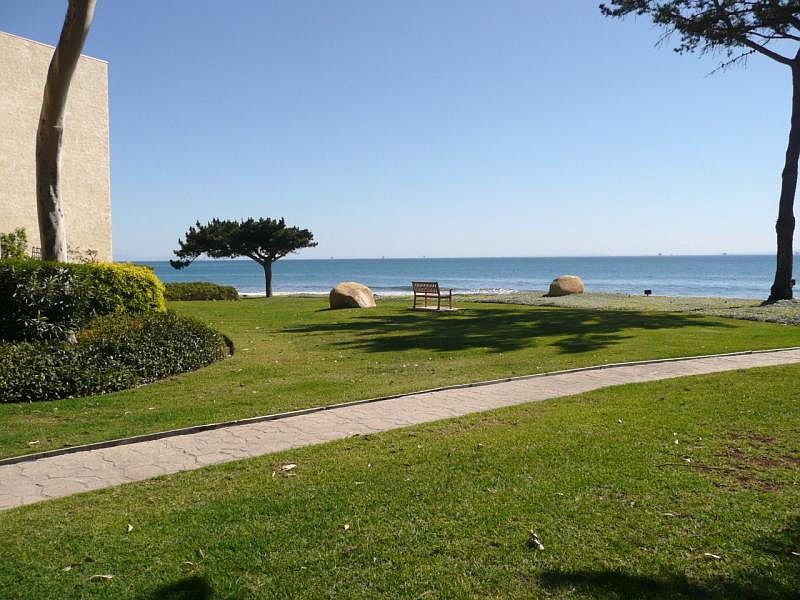 1st image of 11 Seaview Dr