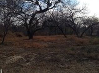 8802 Troy Dr, San Antonio, TX 78221
