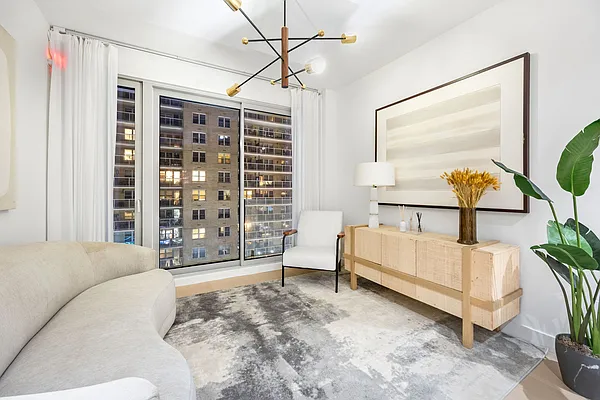 Living room, photo 1